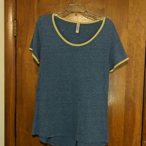 LulaRoe Classic Tee